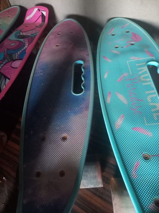 Продам скейты   каждый 2500