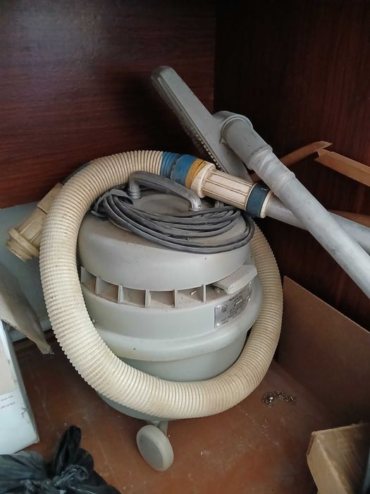 Пылесос ссср рабочий