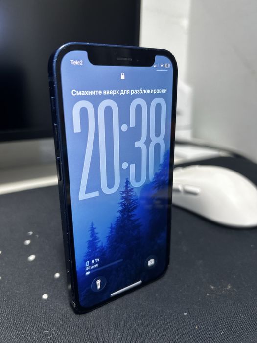 iPhone 12 mini в отличном состоянии