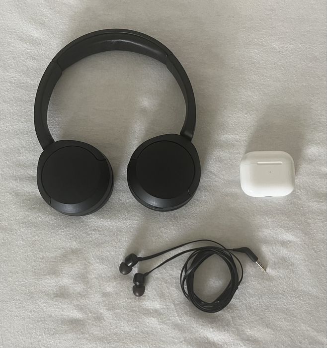 Слушали Sony WH-CH520, Apple ear pods 3