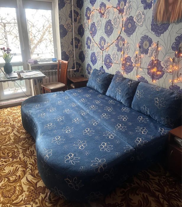Диван софа продаю