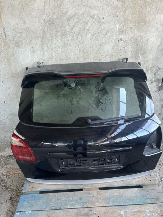 Porsche Cayenne 958 заден капак