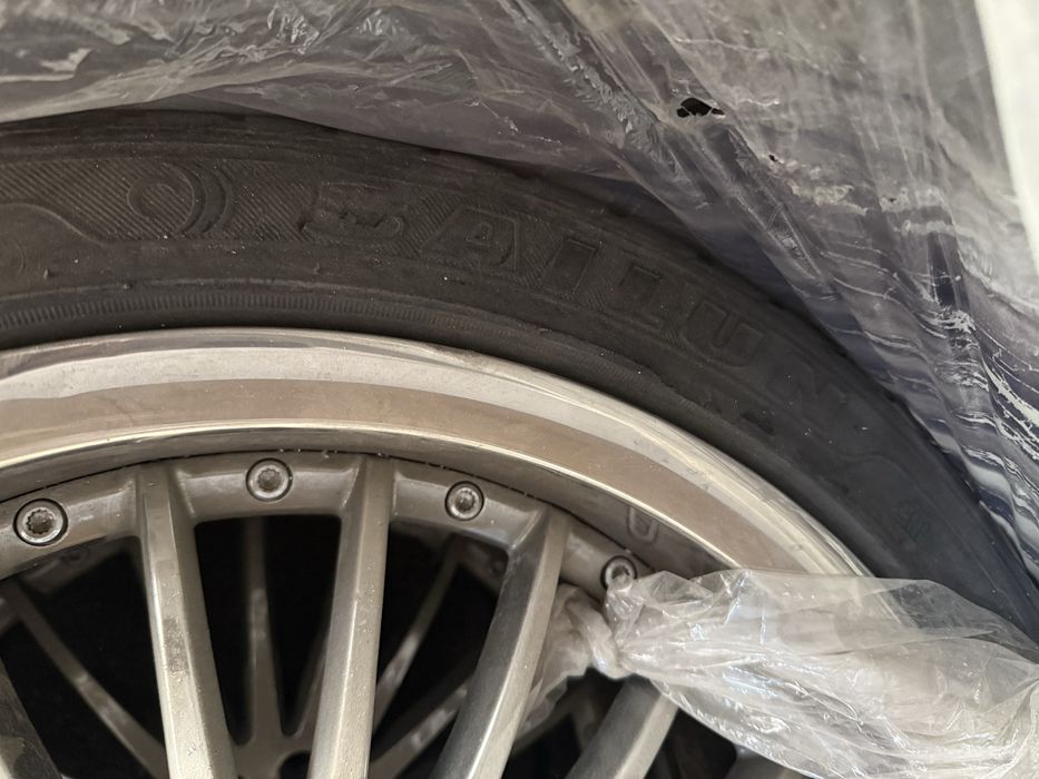 Продам комплект дисков с резиной