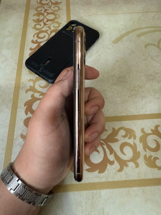 Iphone 11 Pro в отличном состоянии