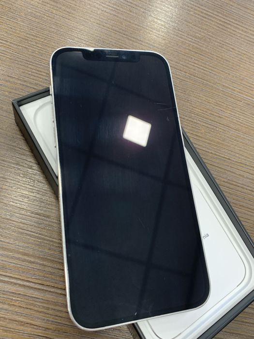 iPhone 12 Pro / 128GB / 80% / Full Box / Garantie 12 luni