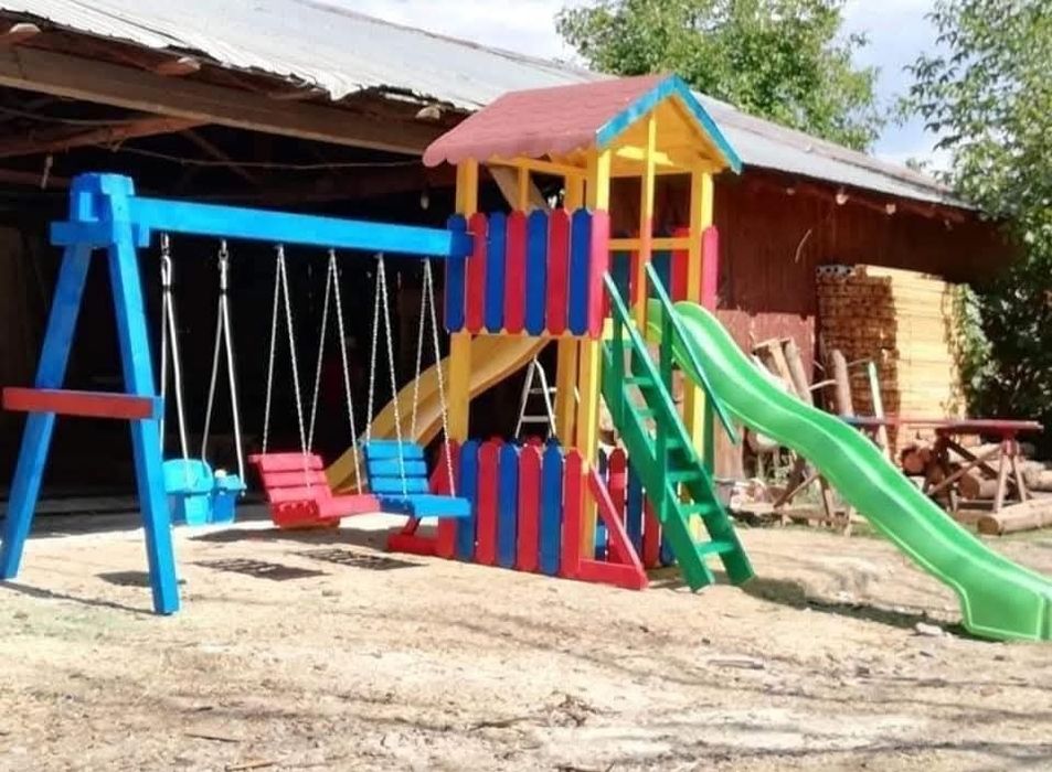 Executam la comanda locuri de joaca pentru copii.