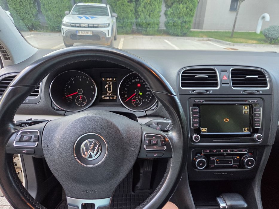 VOLKSWAGEN Golf 2009 — imagine 5