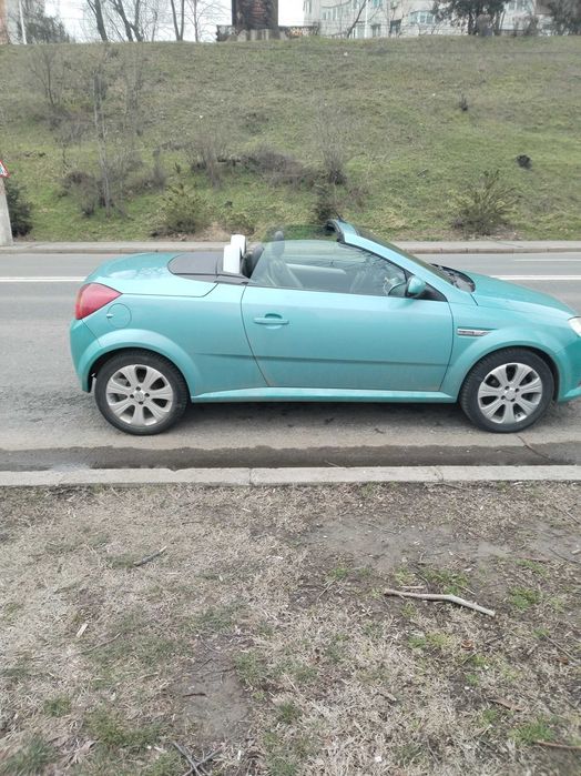 Vând Opel Tigra cabrio