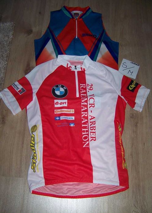 Haine pt. ciclism/sport marime S-S/M si M