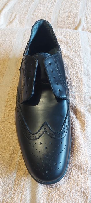 Pantofi bărbătești nr 43