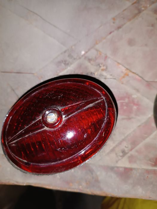 Москвич-401, задний фонарь