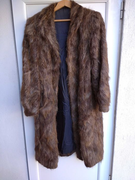 Продавам дамско палто