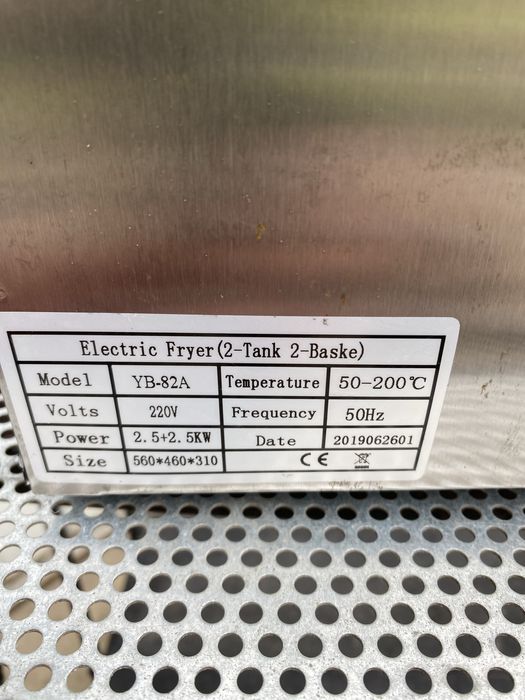 Friteuza dubla 2* 2,5 kw YB 82 A
