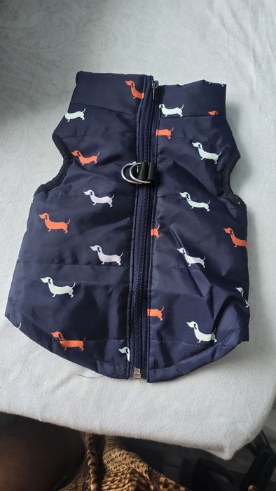 Дрехи за домашни любимци ( за малко куче)