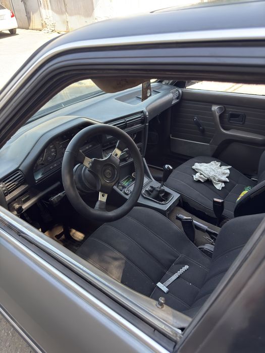 Продам BMW E30 m40b18 ВП