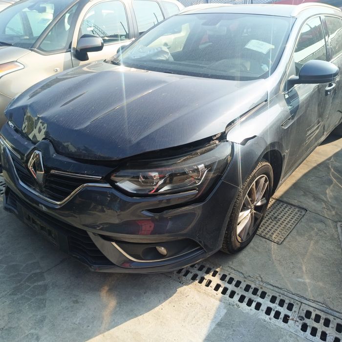 Dezmembrez Renault Megane 4