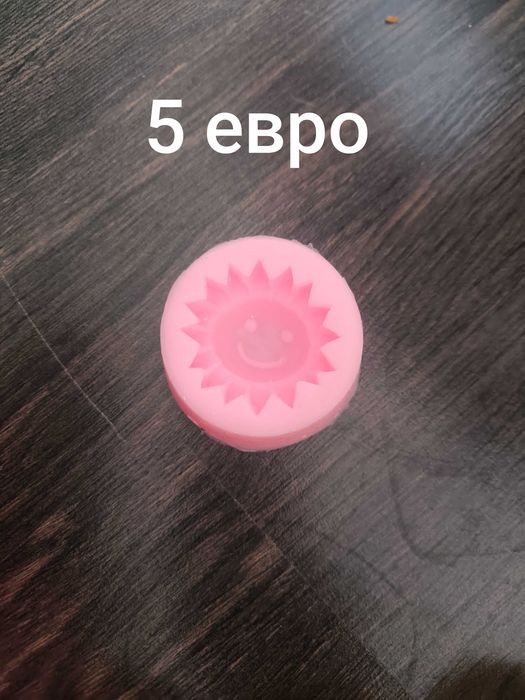 Силиконови молдове и бои