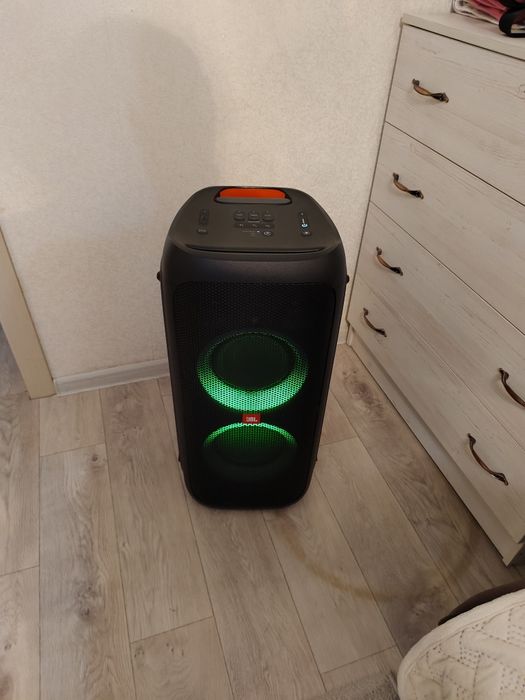 JBL Party box 310 колонка