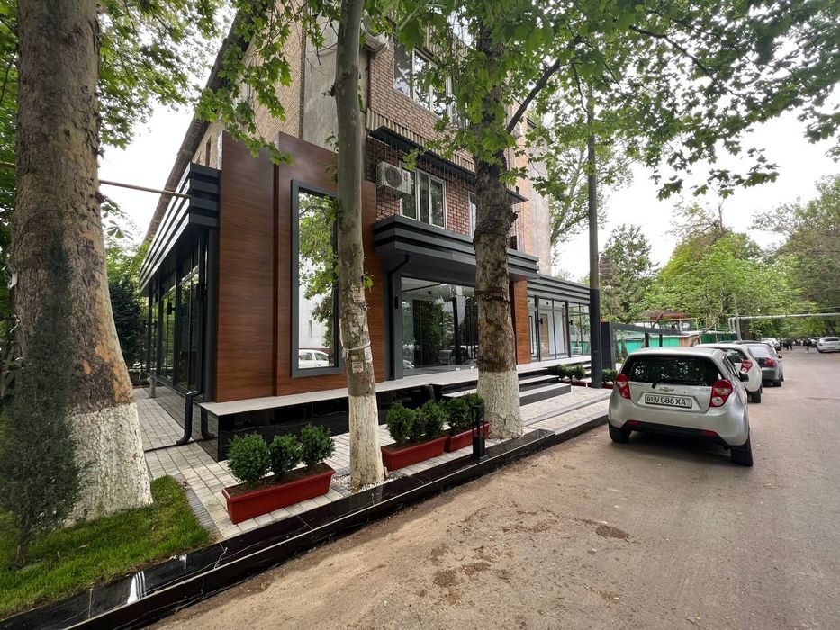 Ц-2 Консерватория Юнус-Абад  78+12 КВ.м евро ремонт  есть паркинг