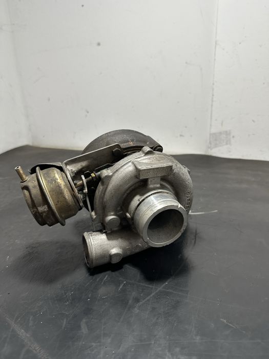 Turbina turbo Volkswagen Vw T4 2.5 TDI AXG AHY 151cp 074145703E