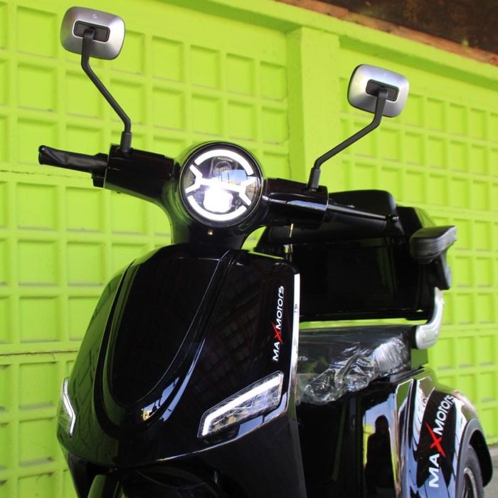 Електрическа  триколка FM1 1500W – BLACK