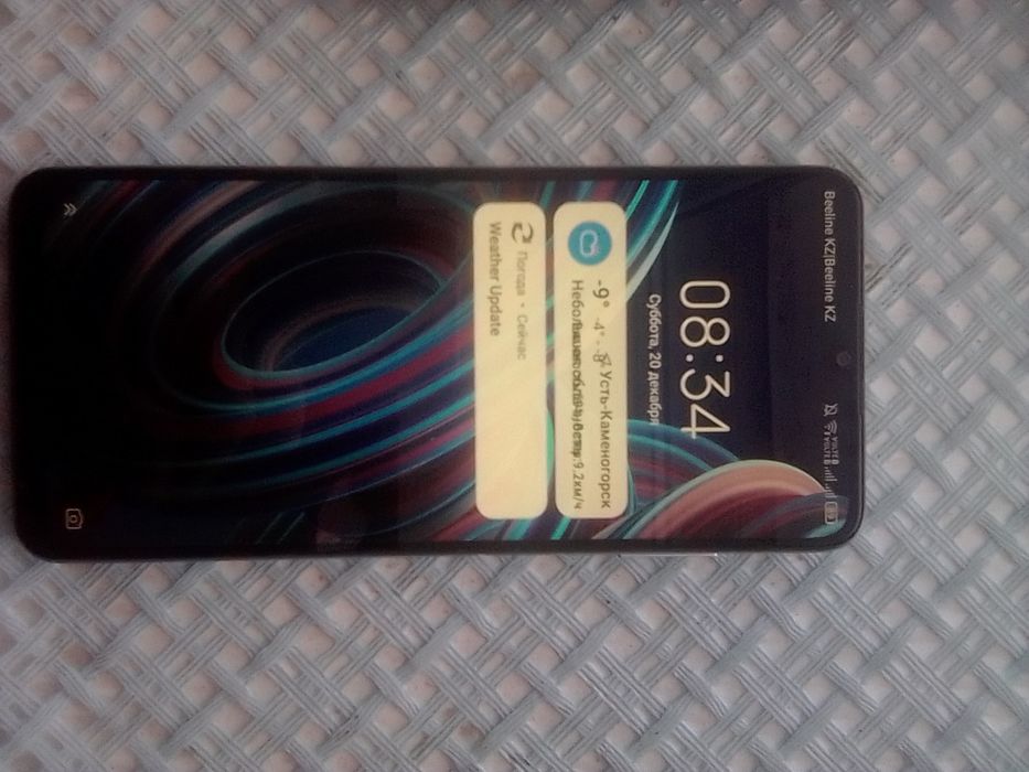 Продам смартфон,