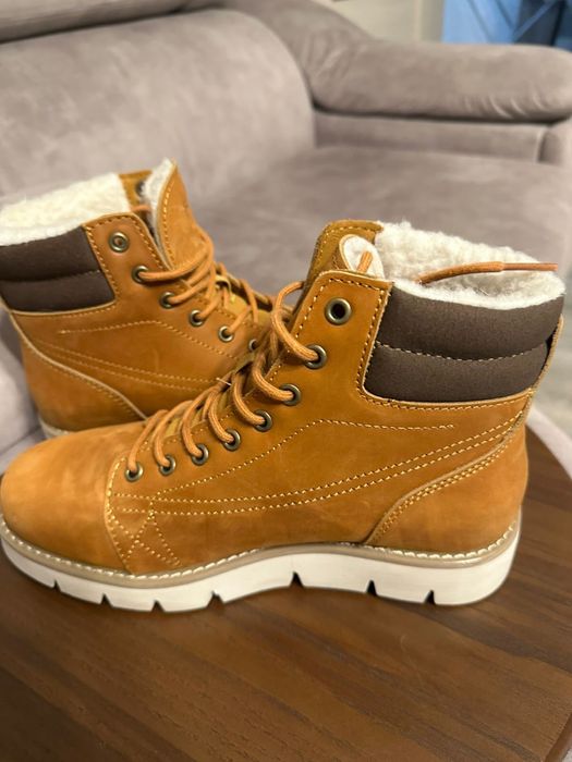 Зимние ботинки новые