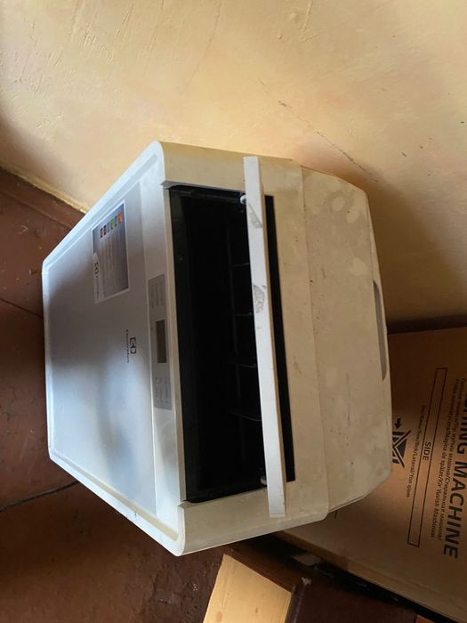 Напольный мобильный кондиционер