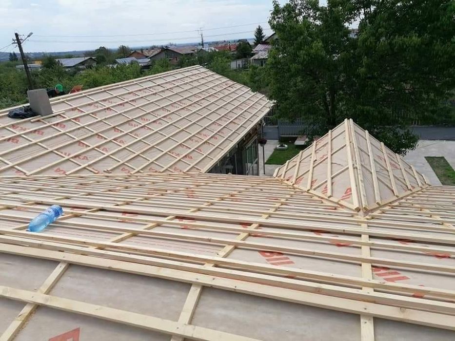 Executam  acoperisuri montaj Tigla Metalică BILKA Dulgherie reparații