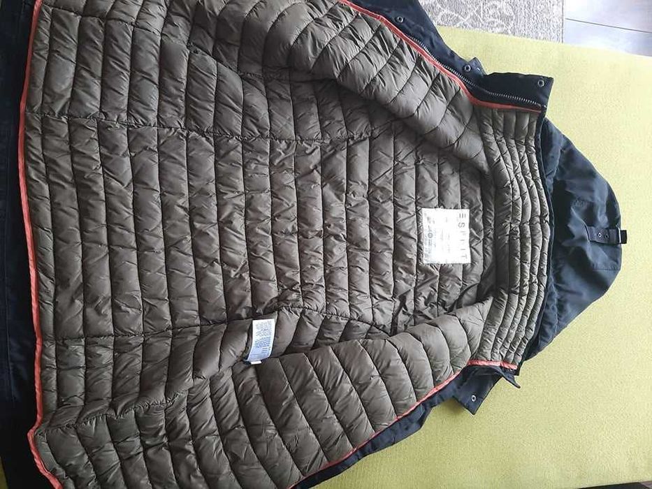 Намалена цена! Дамски зимни шуби Only, Esprit