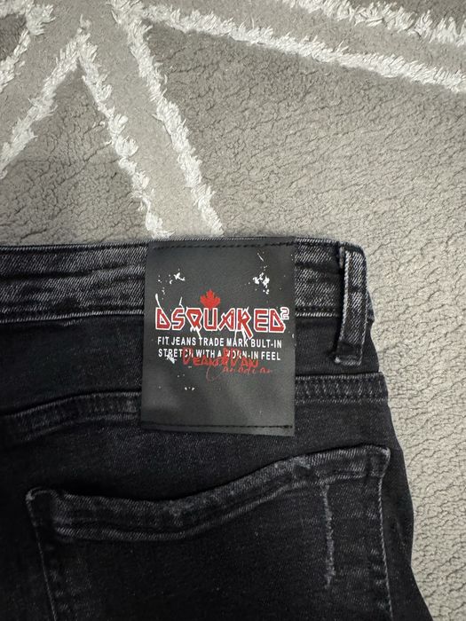 Дънки Dsquared2.