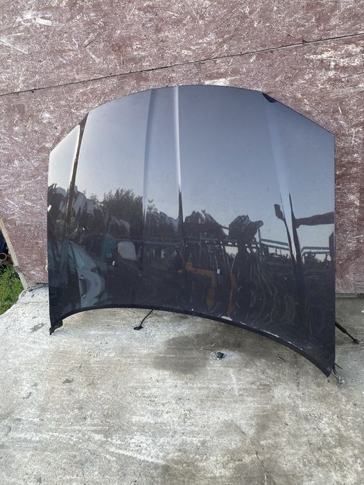 Capota Motor Lancia Thema an 2014 Pret 2500 lei