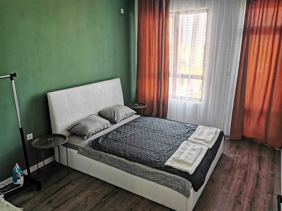 Нощувки, Нов Апартамент -Безплатно Паркиране. Отстъпка > 7 дни