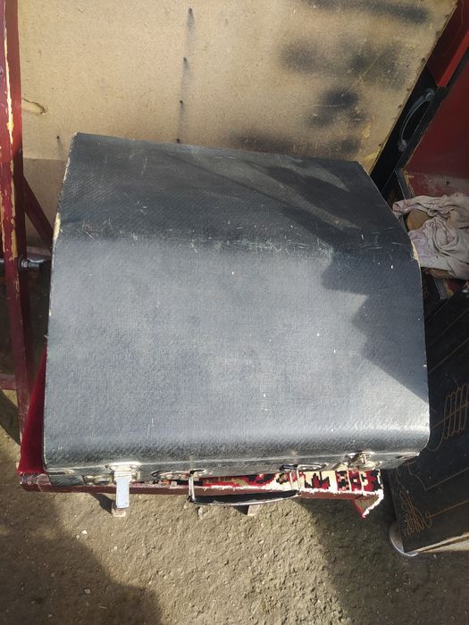 Аккордеон срочно продаётся