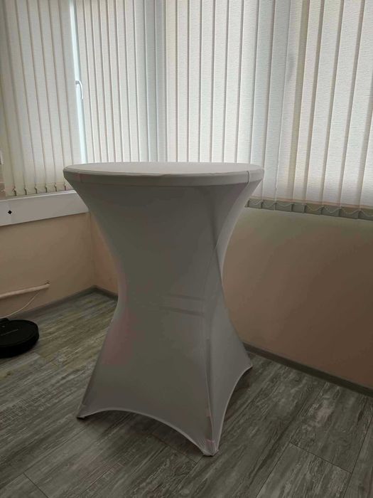 Кетъринг бар маса под наем 10 €