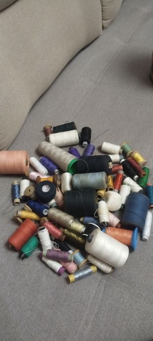 Нитки. Нитки для шитья