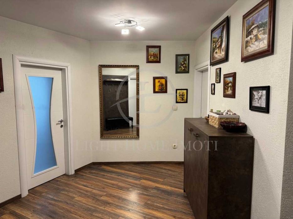 Продава се Тристаен апартамент в Пловдив, Кършияка - 176 кв.м за 2586 €/кв.м - Снимка #6