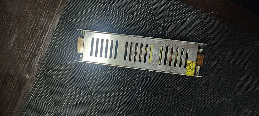 Блок питания 12 v 10A