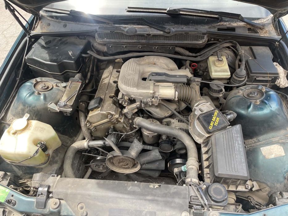 Bmw e36 1.8 NA CHASTI бмв е36 на части