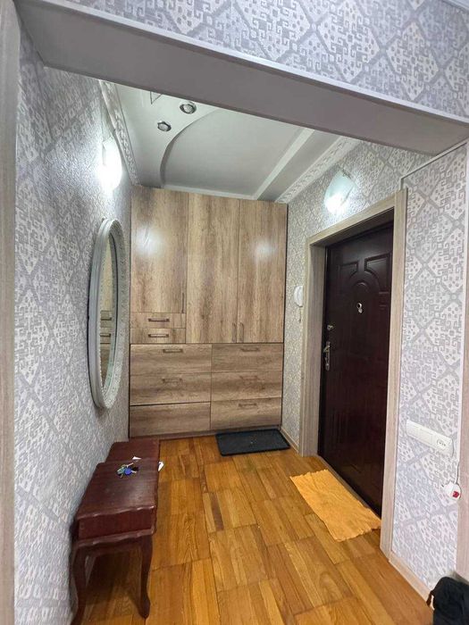 Юнусобод 4 кварталда 4 хоналик уй ижарага берилади