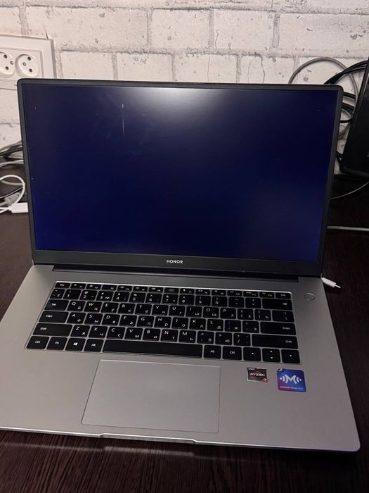 Ноутбук Honor magicbook 2020