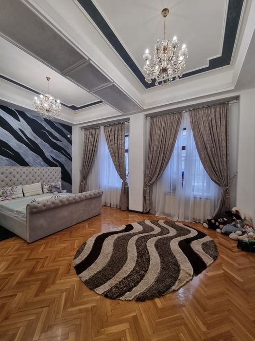 de vânzare apartament, 3 camere complet mobilat si utilat. 100mp, plus mansarda. vândut de proprietar