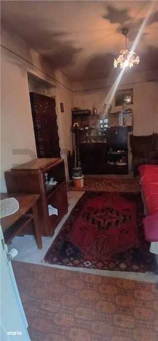 RECO Casa cu teren generos in Girisu de Cris