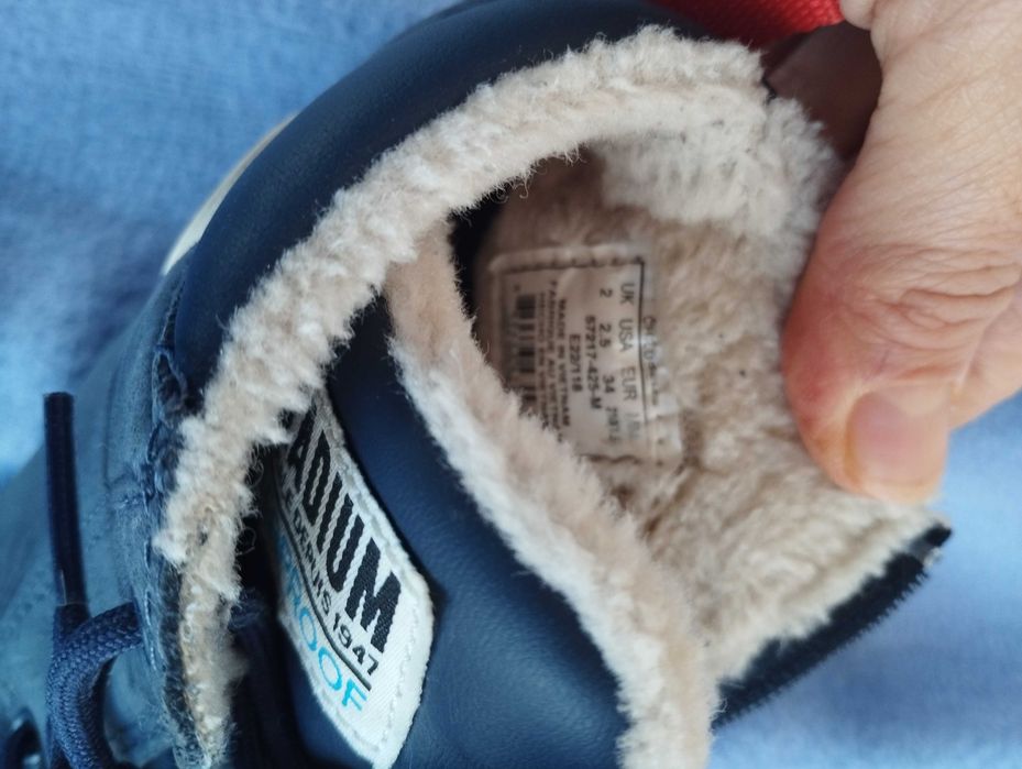 Viking и Palladium waterproof номер 34.