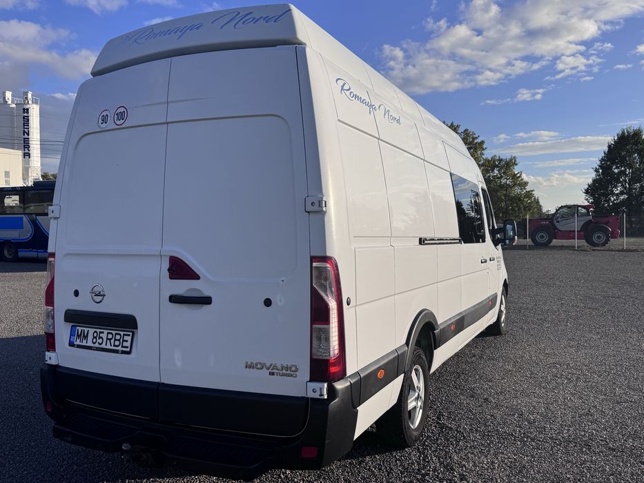 DE VANZARE Opel Movano 8+1 locuri