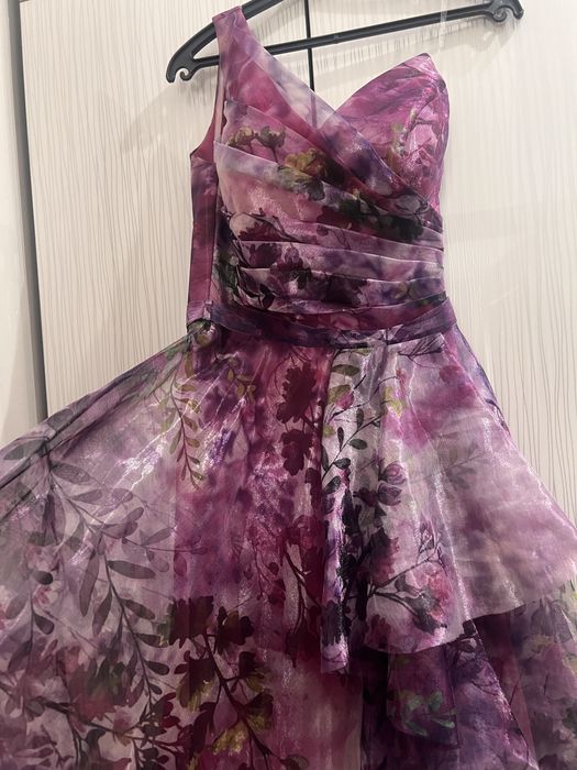 Вечернее/нарядное платье