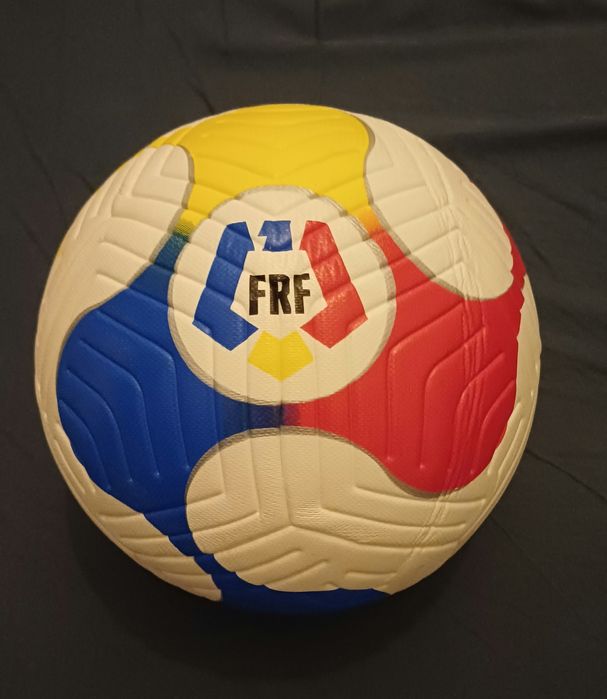 Vand minge de fotbal oficiala frf Cupa Satelor