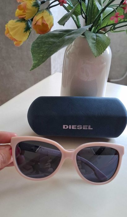 DIESEL нови оригинални дамски слънчеви очила