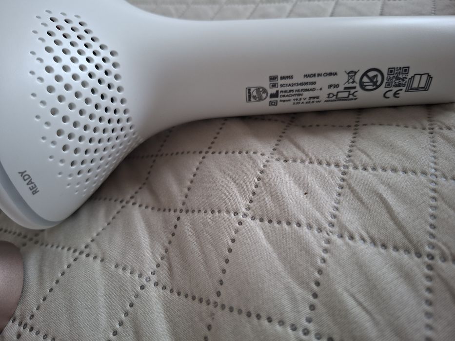Фотоепилатор Philips Lumea IPL BRI955 (със SenseIQ технология)