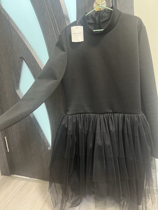 Дамска рокля с тюл